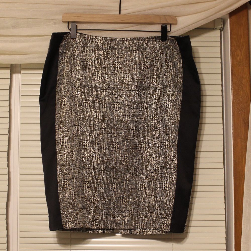 Melanie Lyne Cream/Gold/Black Skirt Size 14